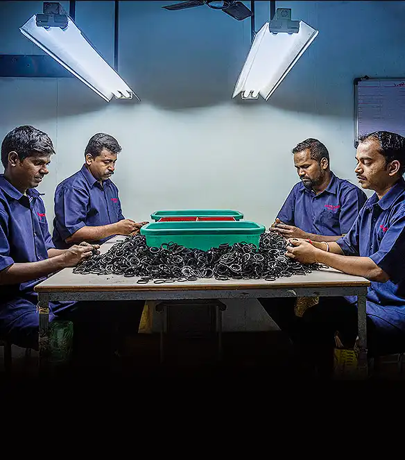 contact-section-image